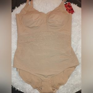 Nwts Honey Love Shapewear Bodysuit 2X